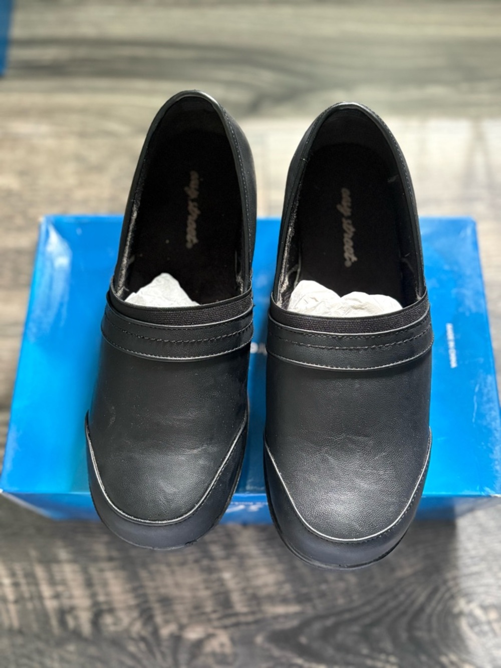 easy street Blue Branded Shoe Box